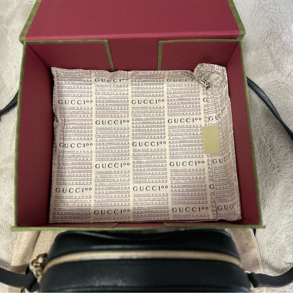 GUCCI Black SoHo Disco Crossbody Bag - Picture 12 of 12